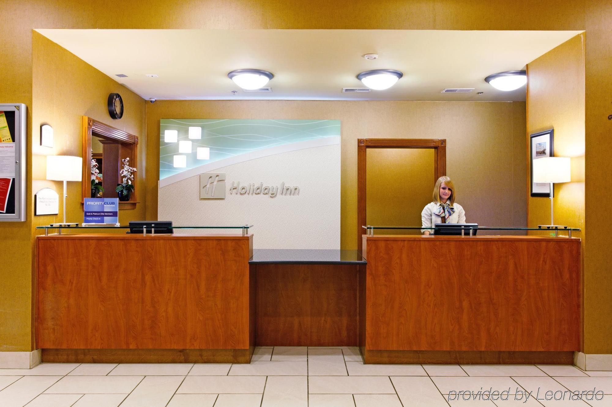 Holiday Inn Hotels Batesville By Ihg Beltér fotó